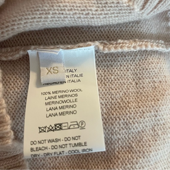 LE LION x Anthropologie Zodiac Aries Merino Wool crest Sweater 20198 - Picture 6 of 10